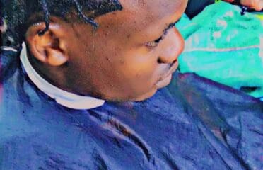 Dreadlocks installation, undoing,retouch